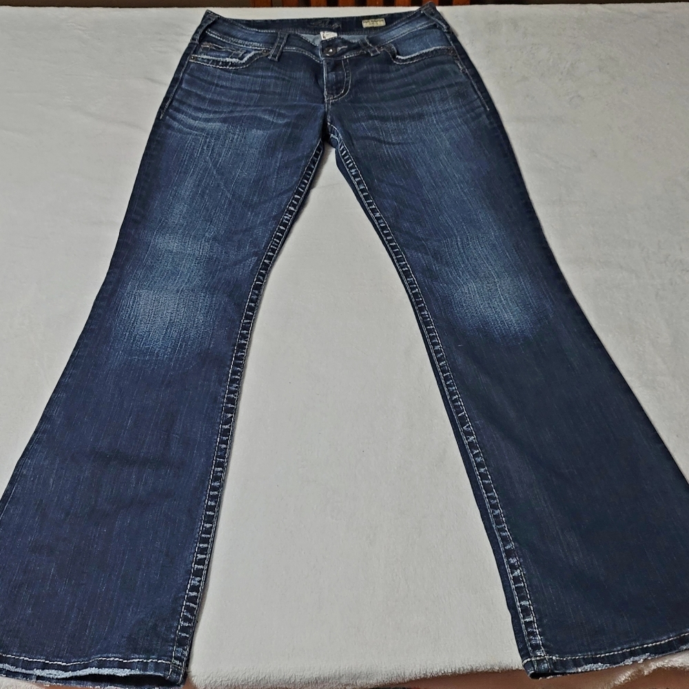 TWO PAIRS of Silver Jeans SIZE 30X32